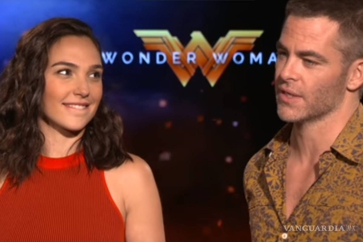 Gal Gadot lanza 'mirada seductora' a Chris Pine y se vuelve viral