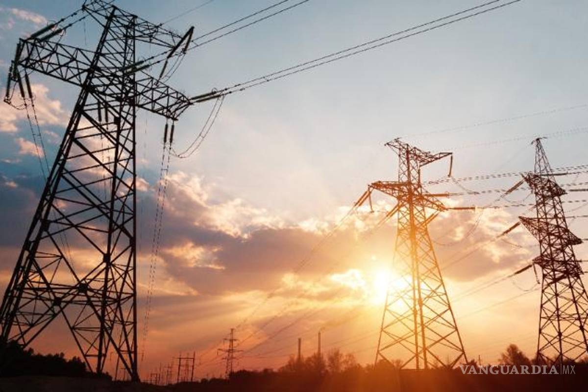 Aprueban en lo general reforma eléctrica de AMLO; pasa al pleno