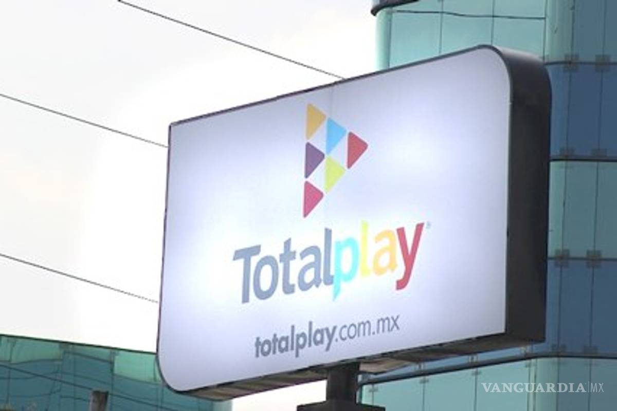 Slim y Salinas Pliego ganan licitación: dotarán de internet a la UNAM y dependencias de gobierno