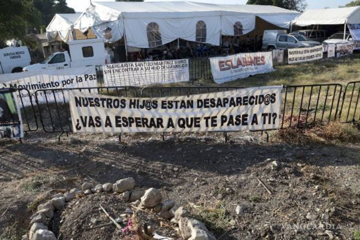 Exhuman 19 cadáveres en tercer día de trabajos en fosa de Jojutla; entre ellos el de un bebé