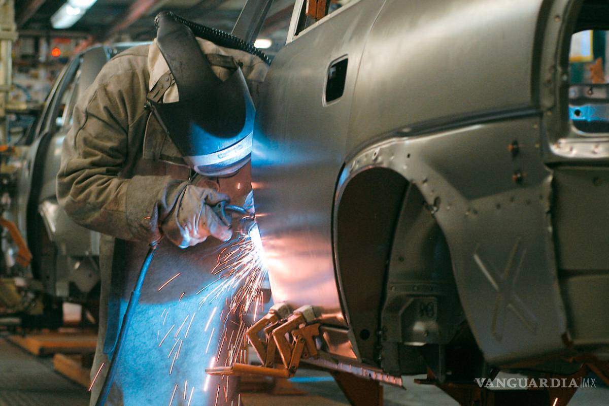 Industriales respaldan medidas de Hacienda por Brexit