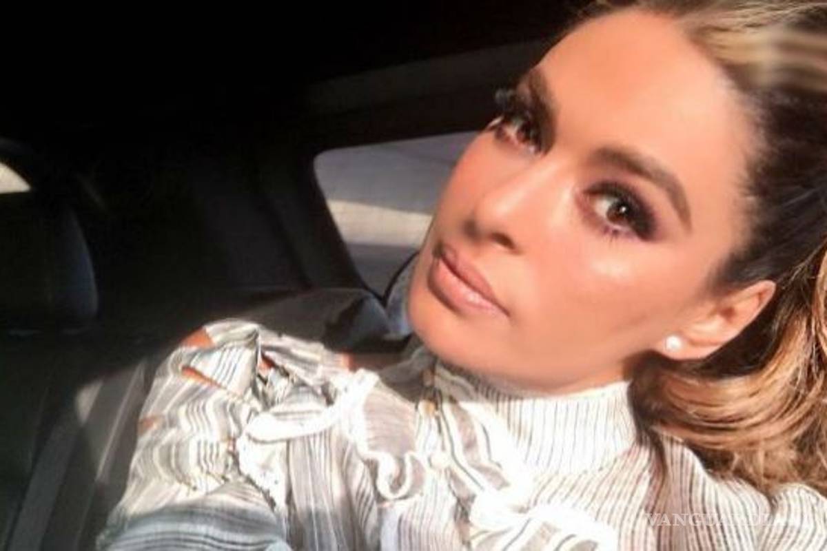 Galilea Montijo causa revuelo en redes por foto en topless
