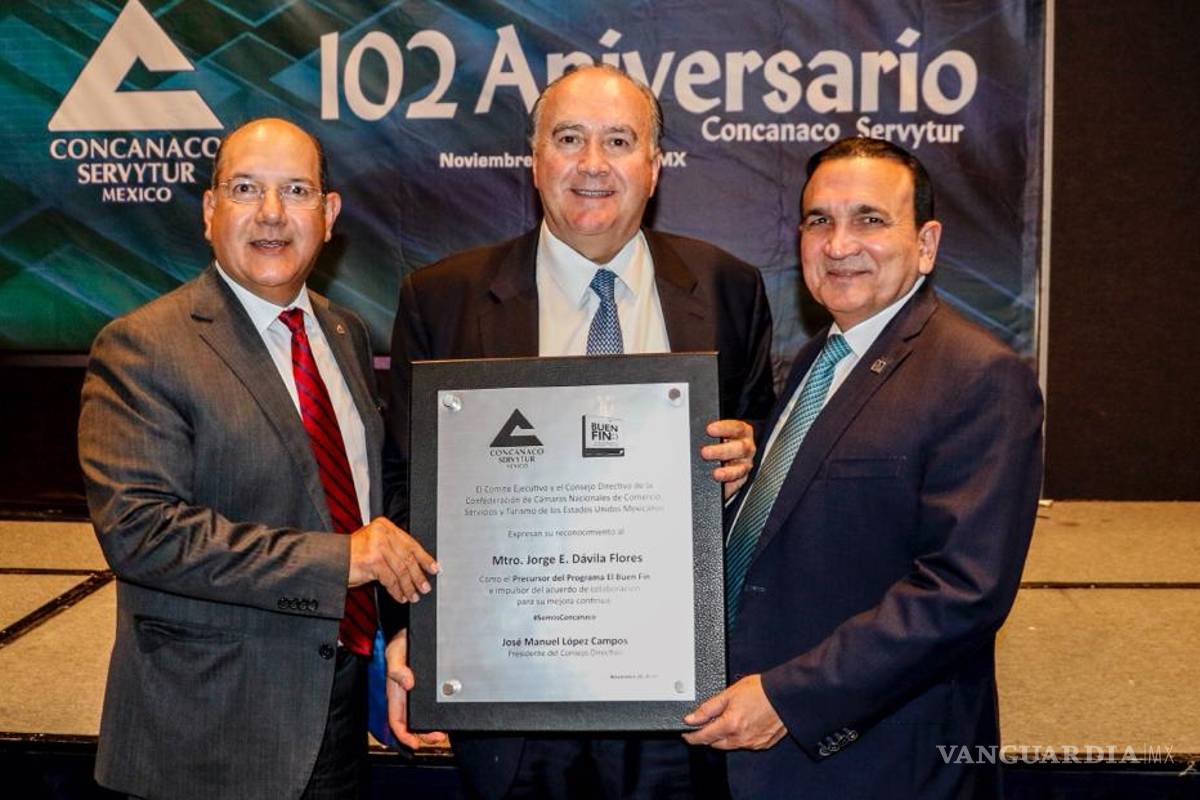 Reconocen al coahuilense Jorge Dávila Flores, creador del Buen Fin