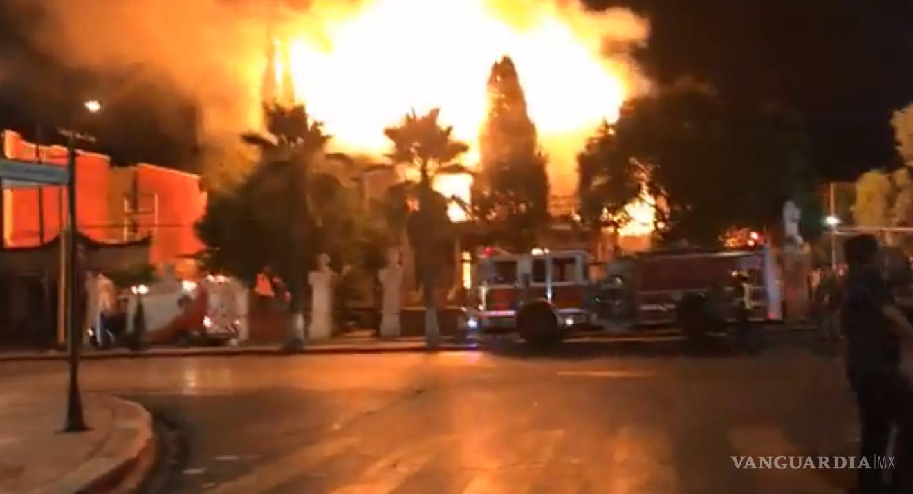 $!Tragedia en Saltillo... terrible incendio destruye la histórica Casa Alameda