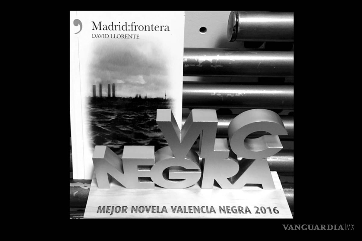 $!Gana David Llorente el Premio Dashiel Hammett con "Madrid: frontera”