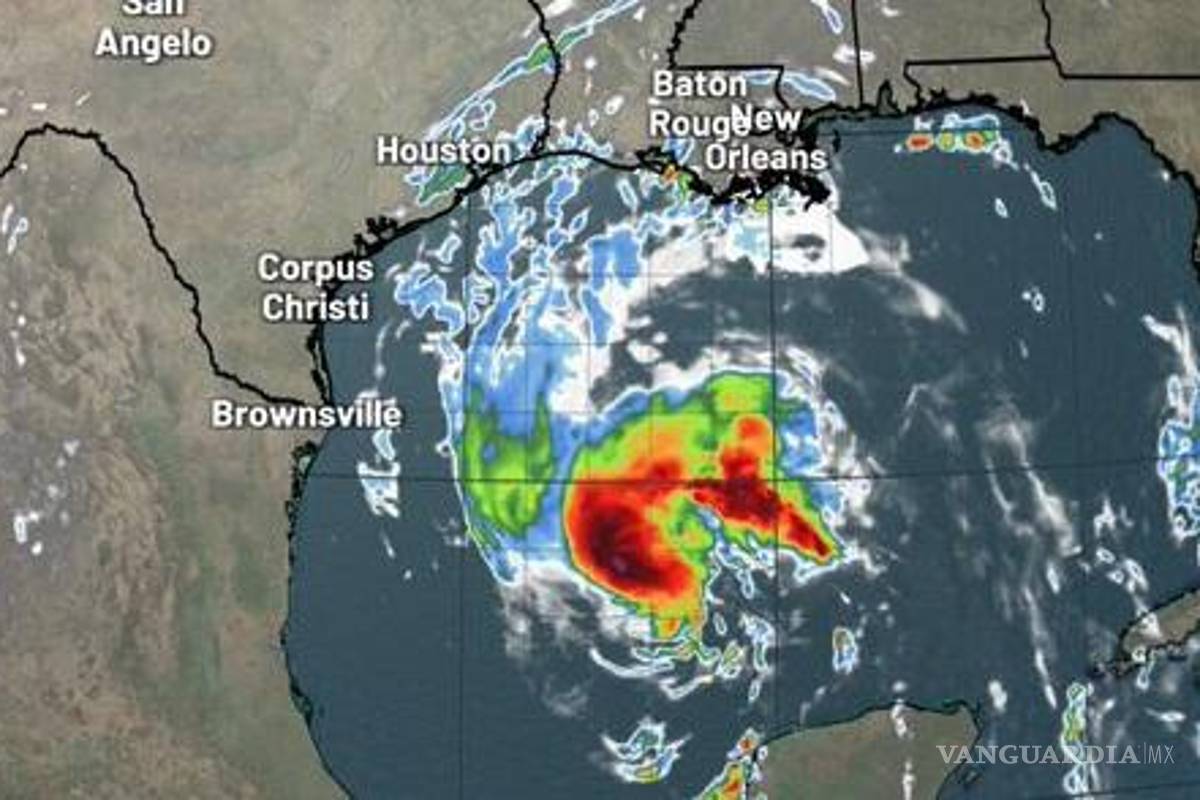 Texas se prepara para recibir a Beryl como tormenta tropical, pero no descartan llegue como huracán
