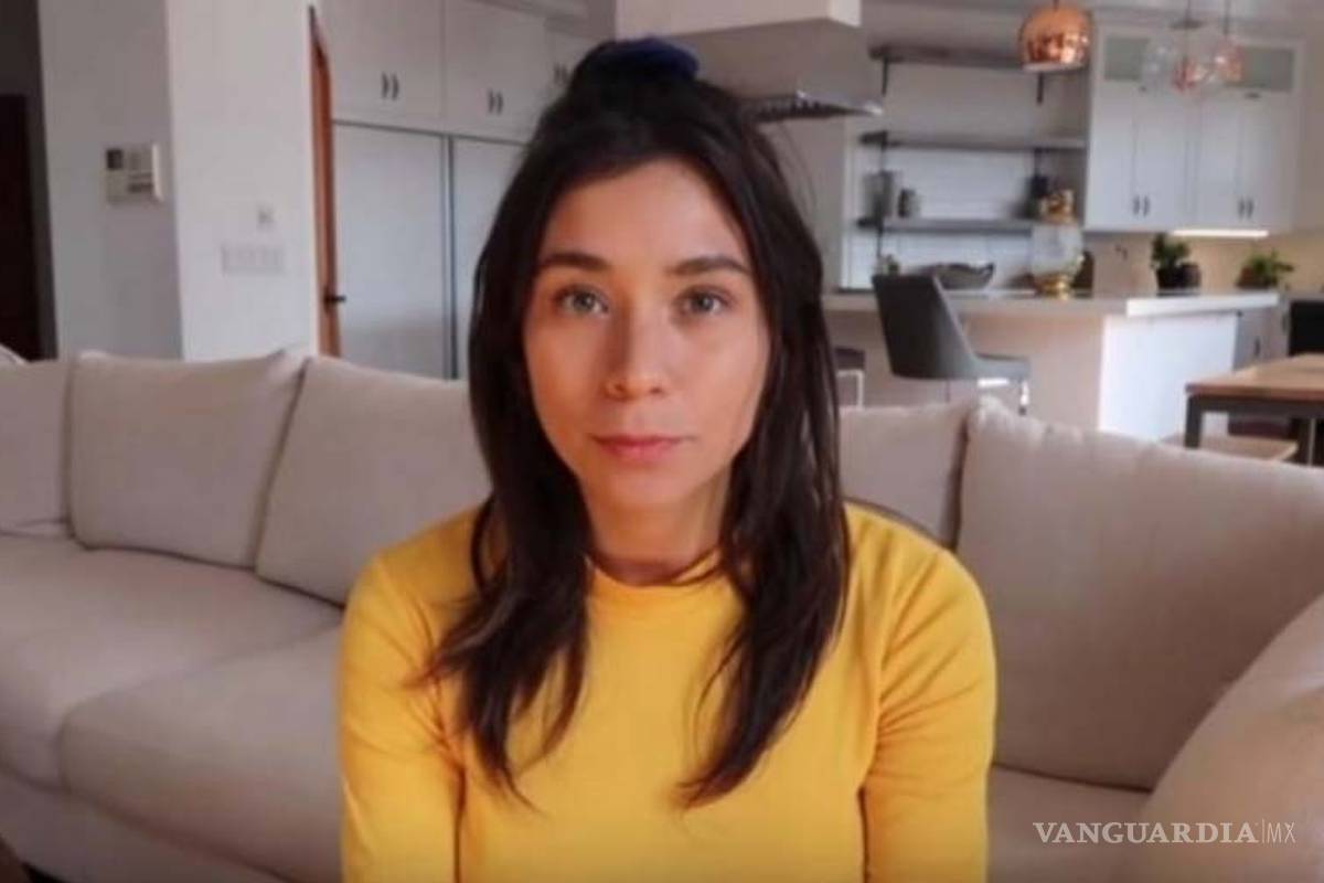 Famosa youtuber vegana fue cachada comiendo carne; admitió sufrir graves problemas de salud por su dieta de vegetales