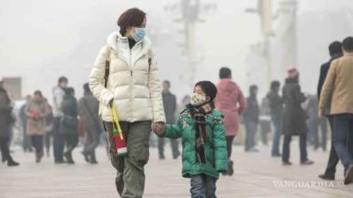 Contaminación del aire contribuye a gravedad del COVID-19, según estudio