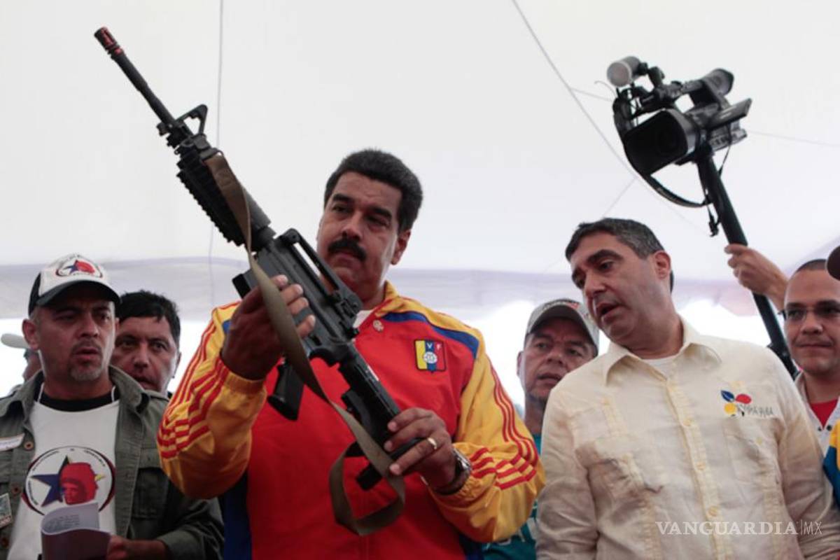 Alianza da frutos; Rusia construirá fábrica de fusiles AK-47 en Venezuela