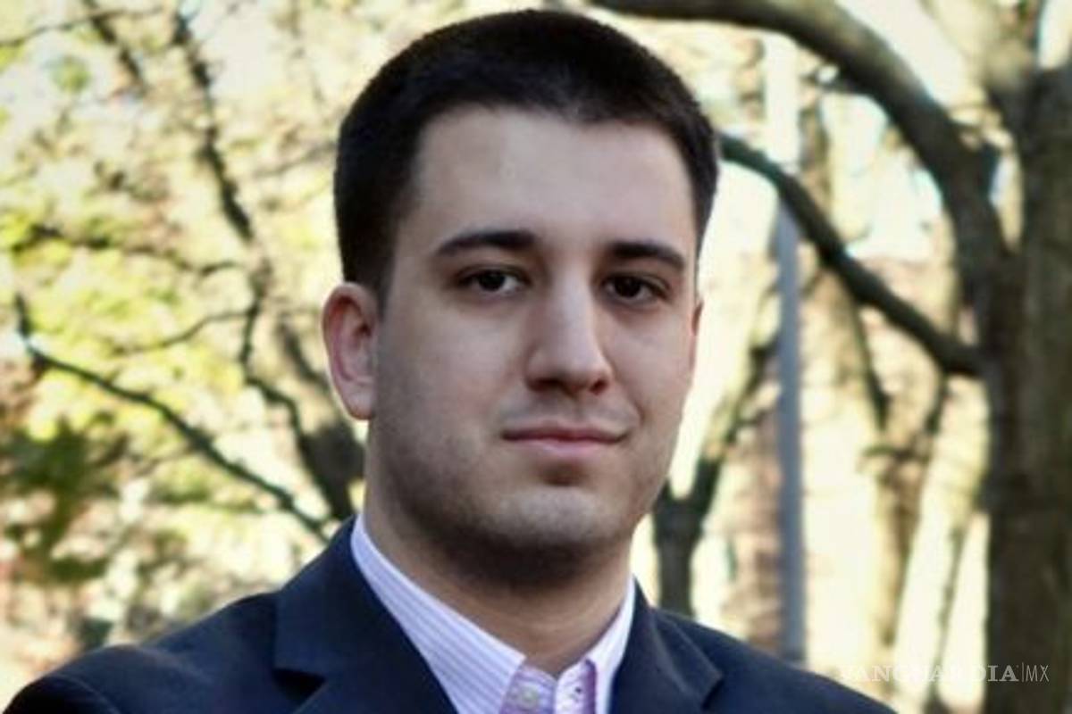 Nick Johnson, el primero en completar Pokémon Go, viajará gratis por el mundo