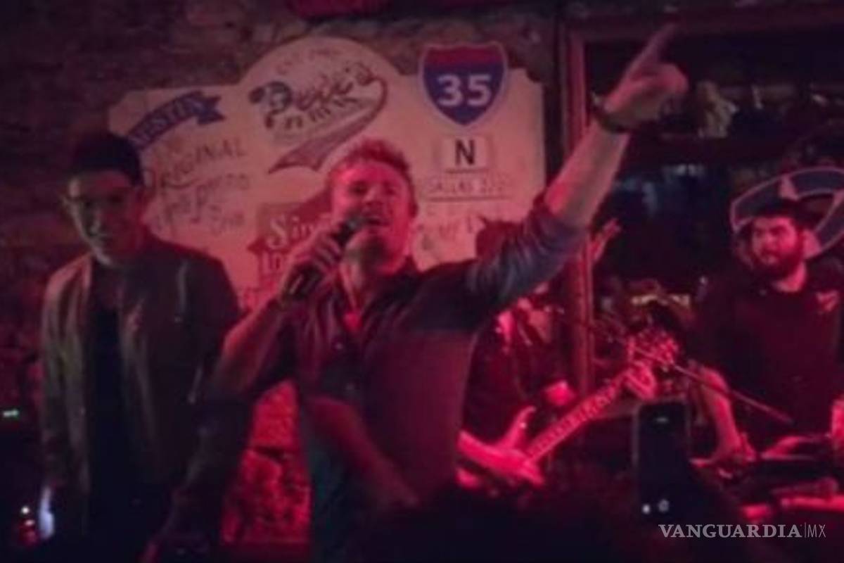 Rosberg deja a un lado el volante y canta “Livin’ on a Prayer” de Bon Jovi (VIDEO)