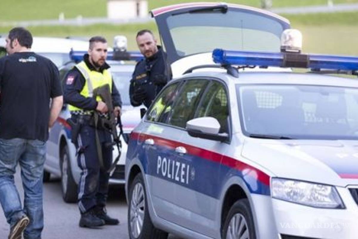 Tres muertos y 11 heridos deja un tiroteo en un concierto en Austria