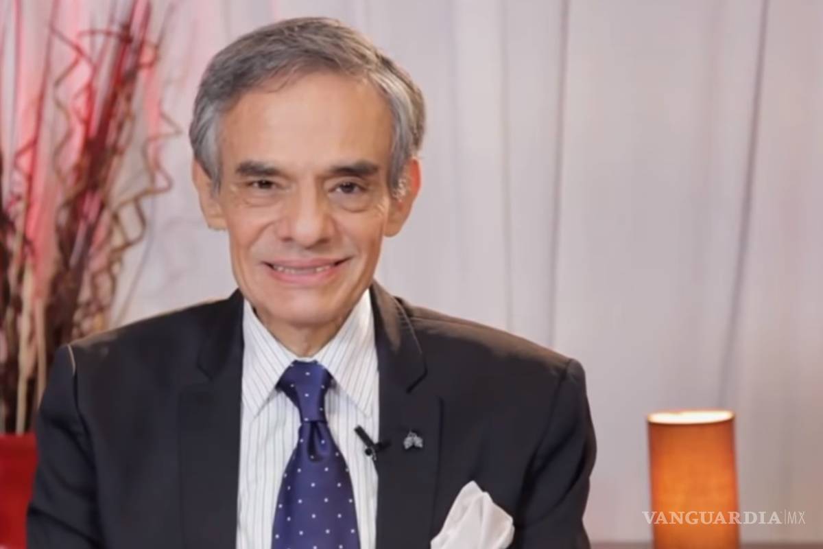 José José está fuera de peligro, asegura su representante