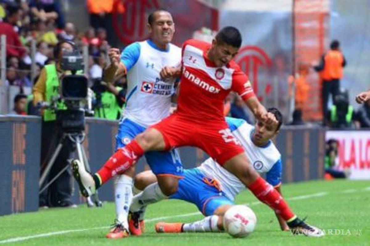 Cruz Azul gana en Toluca y se mete a zona de Liguilla