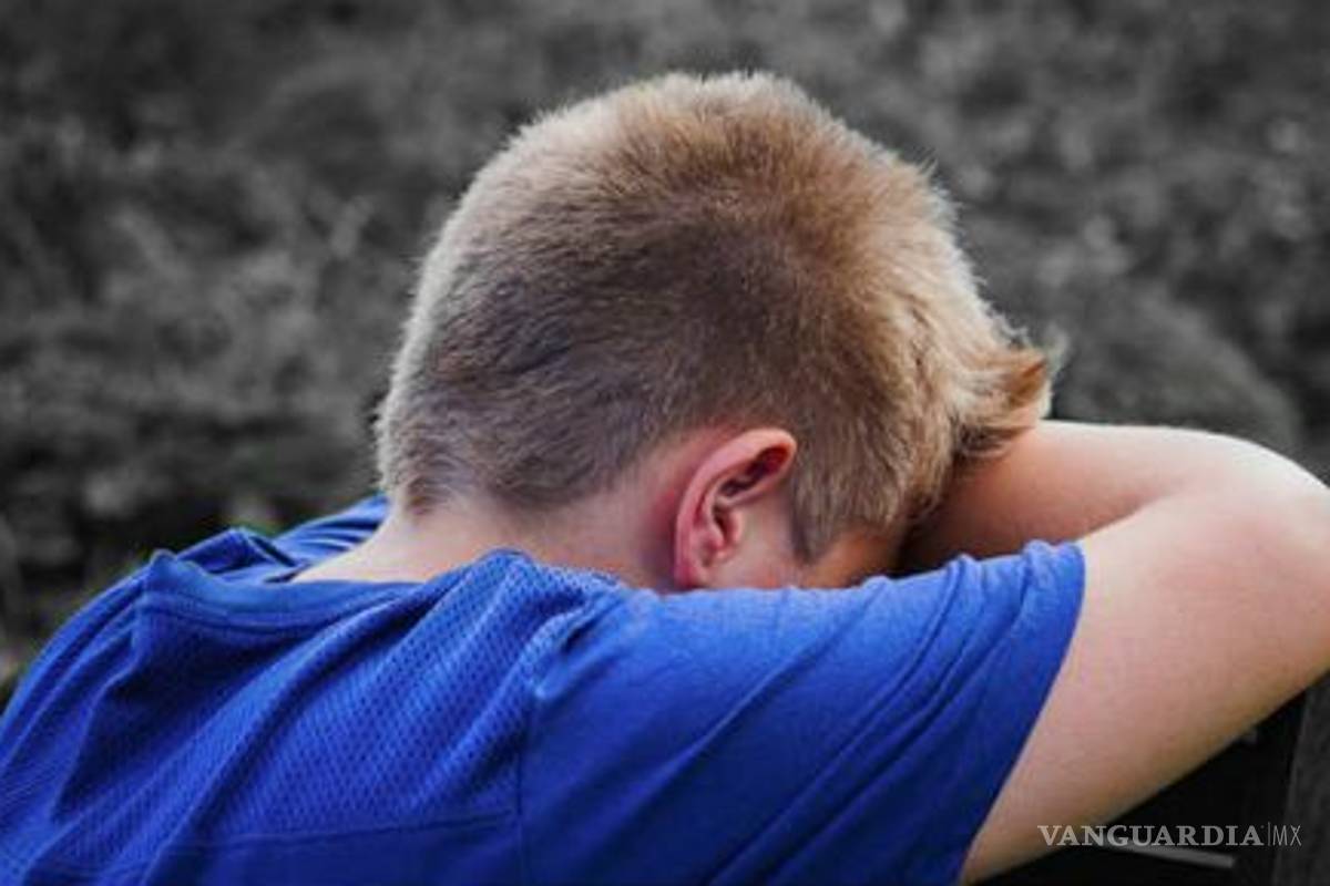 Niño de 11 años es acusado de violar 15 veces a su amigo menor