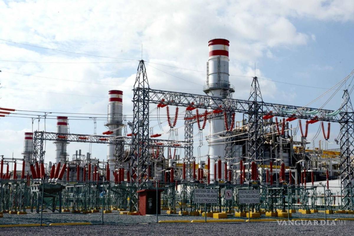 En vilo la soberanía energética: economista saltillense advierte riesgos financieros en plan eléctrico federal