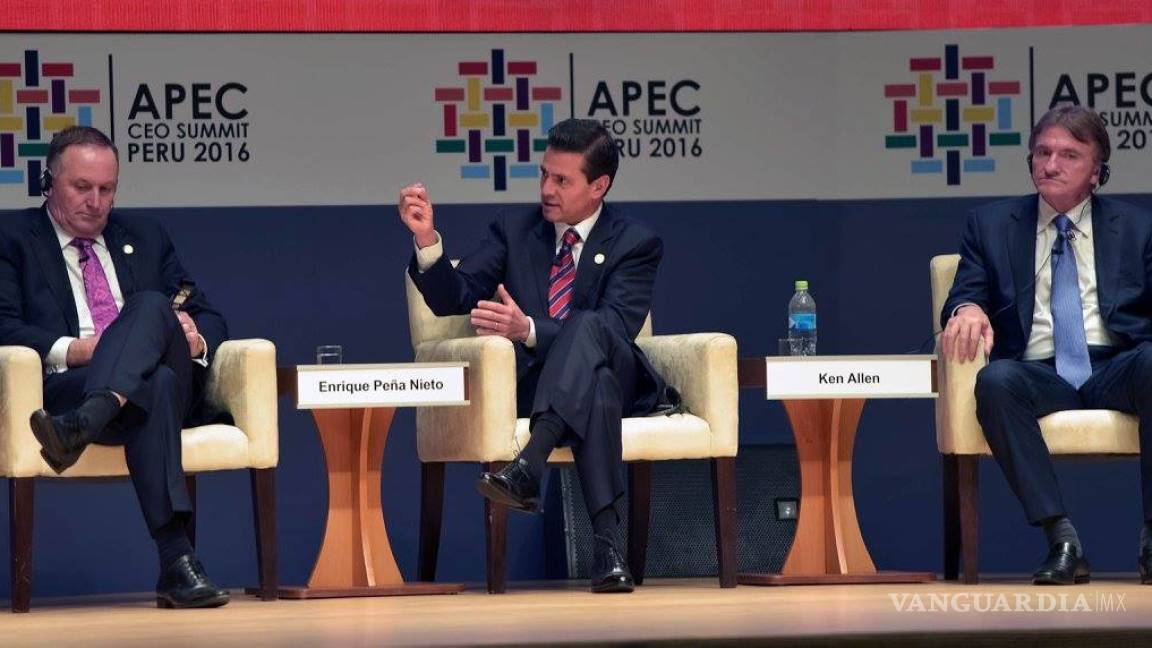 Modernizar, no renegociar el Tratado de Libre Comercio, pide Peña en la APEC