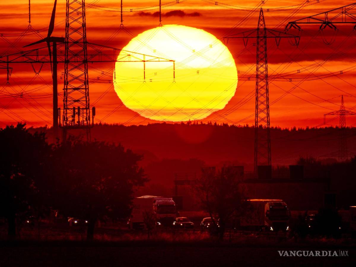 $!El ex científico principal de la NASA James Hansen advierte que el calentamiento global se está acelerando más rápido de lo que muestran la mayoría de los modelos
