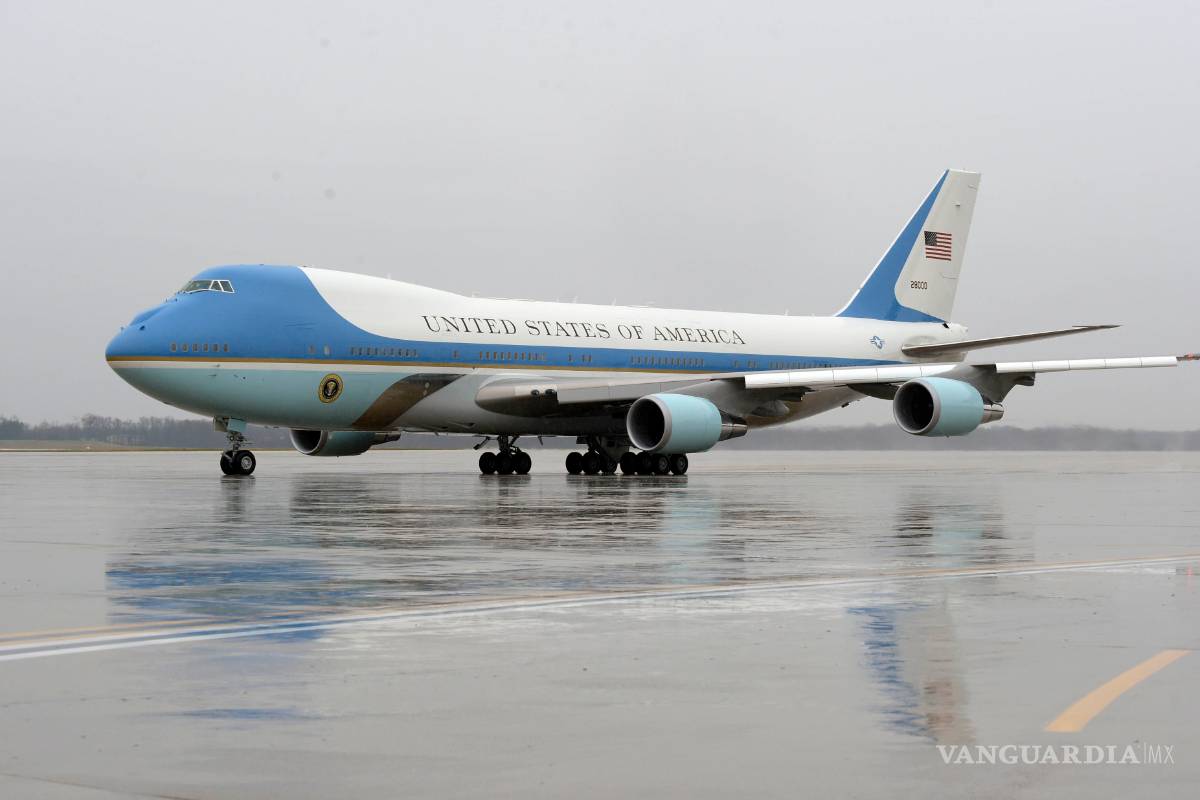 Trump pide cancelar fabricación de nuevo avión presidencial; dice que es demasiado caro
