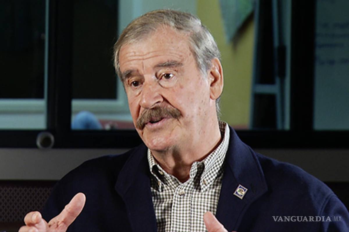 'Te ves ridículo... mejor sigue vendiendo Coca-Cola': Guadiana a Fox, tras críticas a AMLO