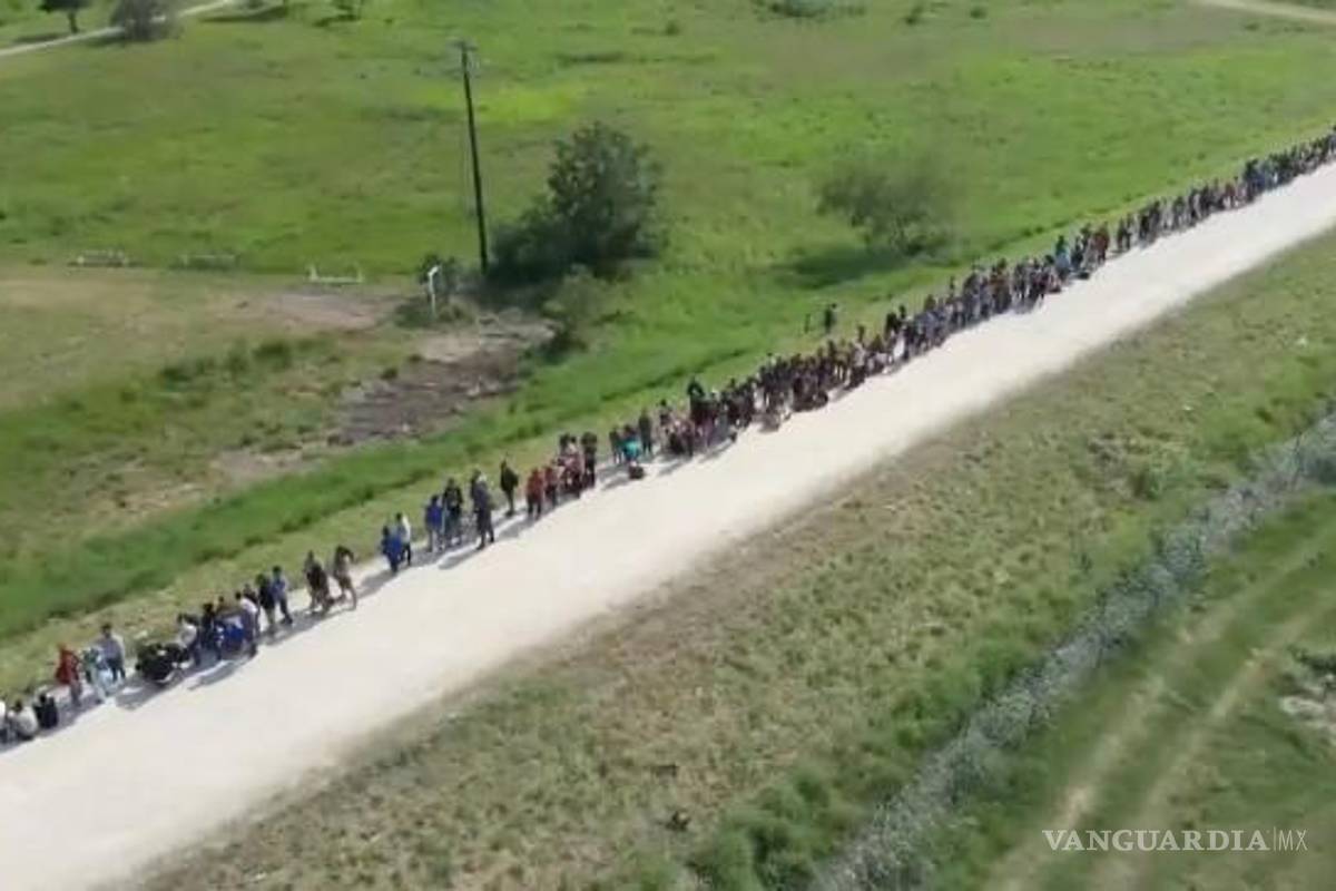 Cientos de migrantes ingresan a Texas antes del vencimiento del Título 42