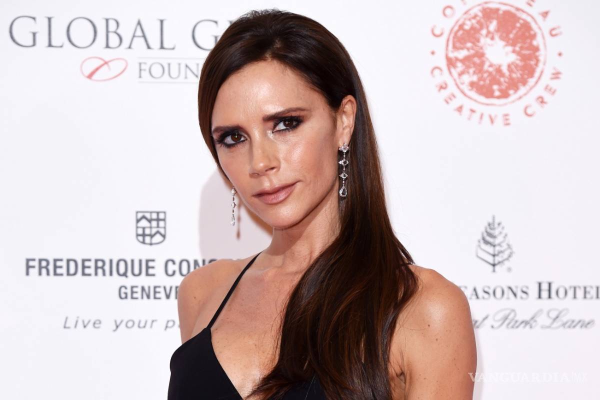 Victoria Beckham lanzará colección de ropa