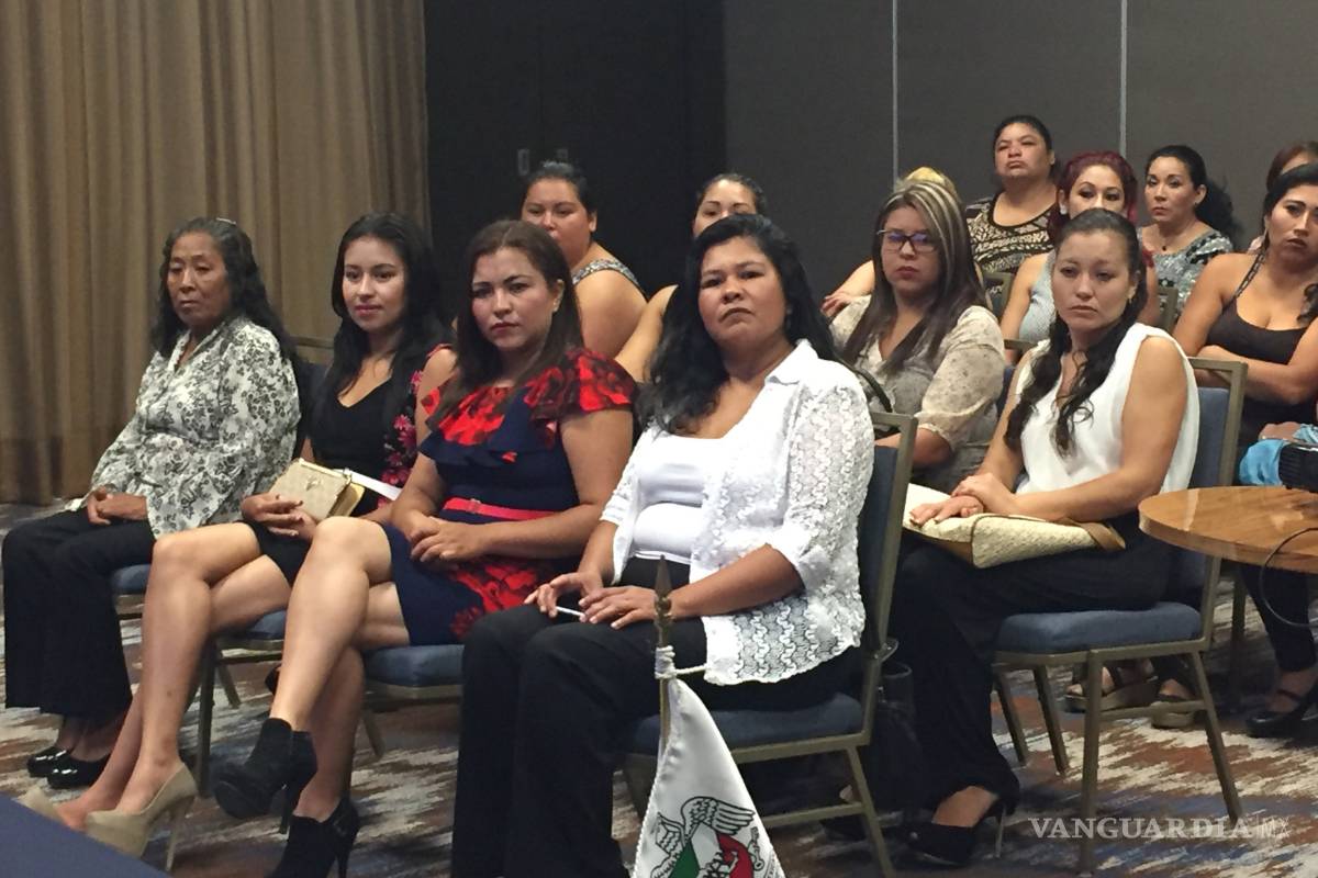 Reciben su diploma como recamaristas