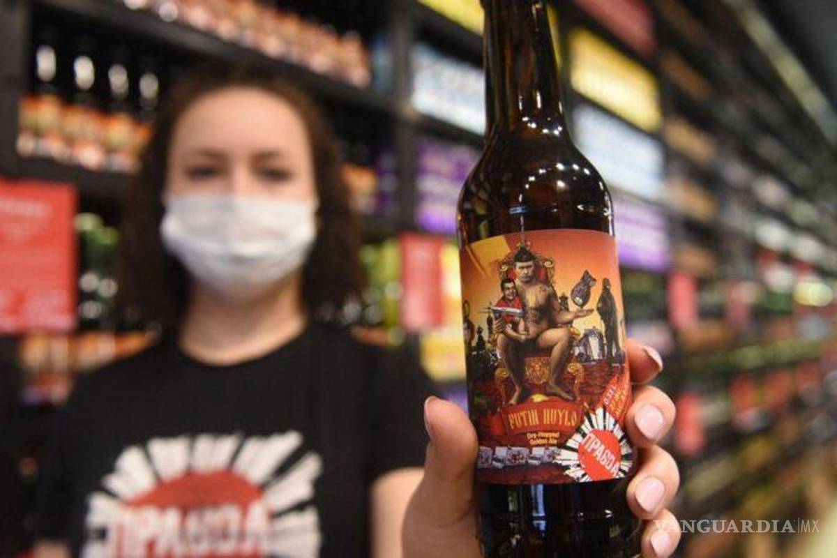 Cervecería ucraniana contra Putin, deja la cerveza y fabrica cocteles molotov