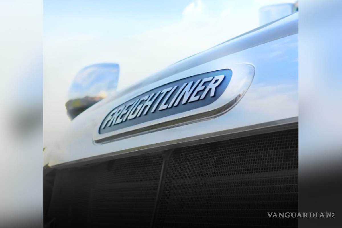 Cae producción, exportación y ventas de Freightliner en México