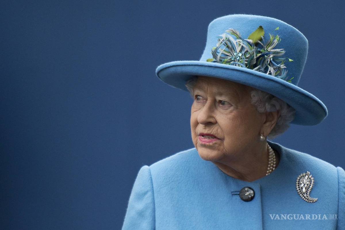 Isabel II sigue enferma y no se presentó al servicio religioso de año nuevo