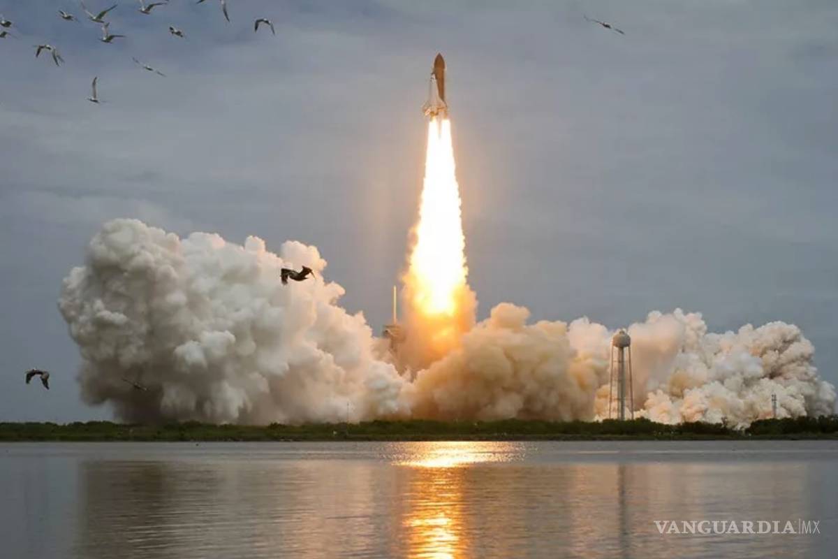 El último viaje del transbordador espacial de la NASA: mirando hacia atrás a la misión final de Atlantis 10 años después