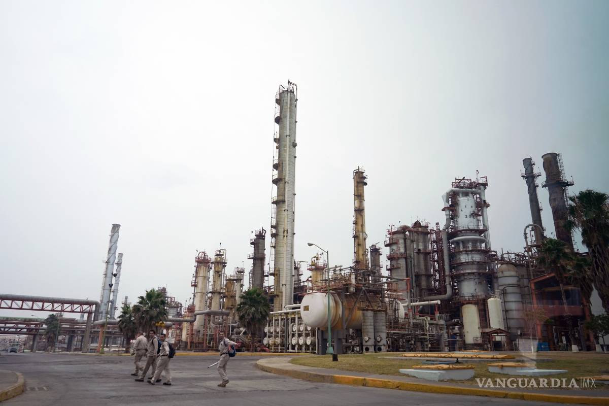 Investiga EU por soborno a Peña Nieto en Fertinal; asegura 'informante' que expresidente dañó a Pemex y al erario