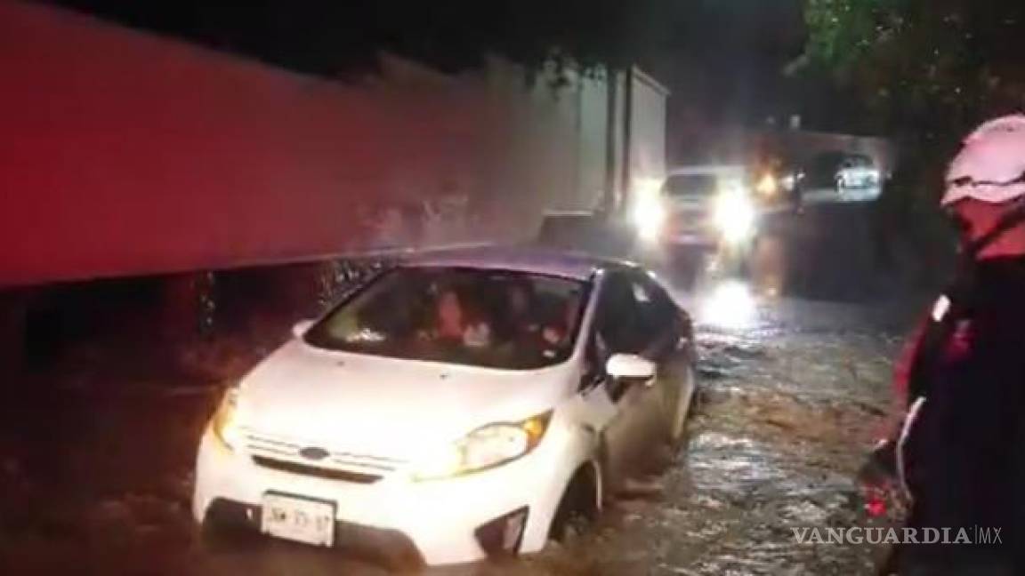 En Nuevo León suspenden clases también en turno vespertino ante fuertes lluvias
