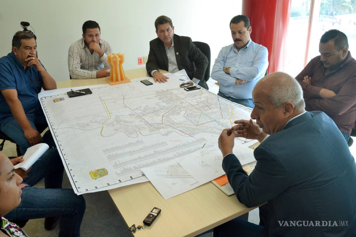 Municipio y Cámara Mexicana de la Industria de la Construcción ejecutarán programa emergente de bacheo en Torreón