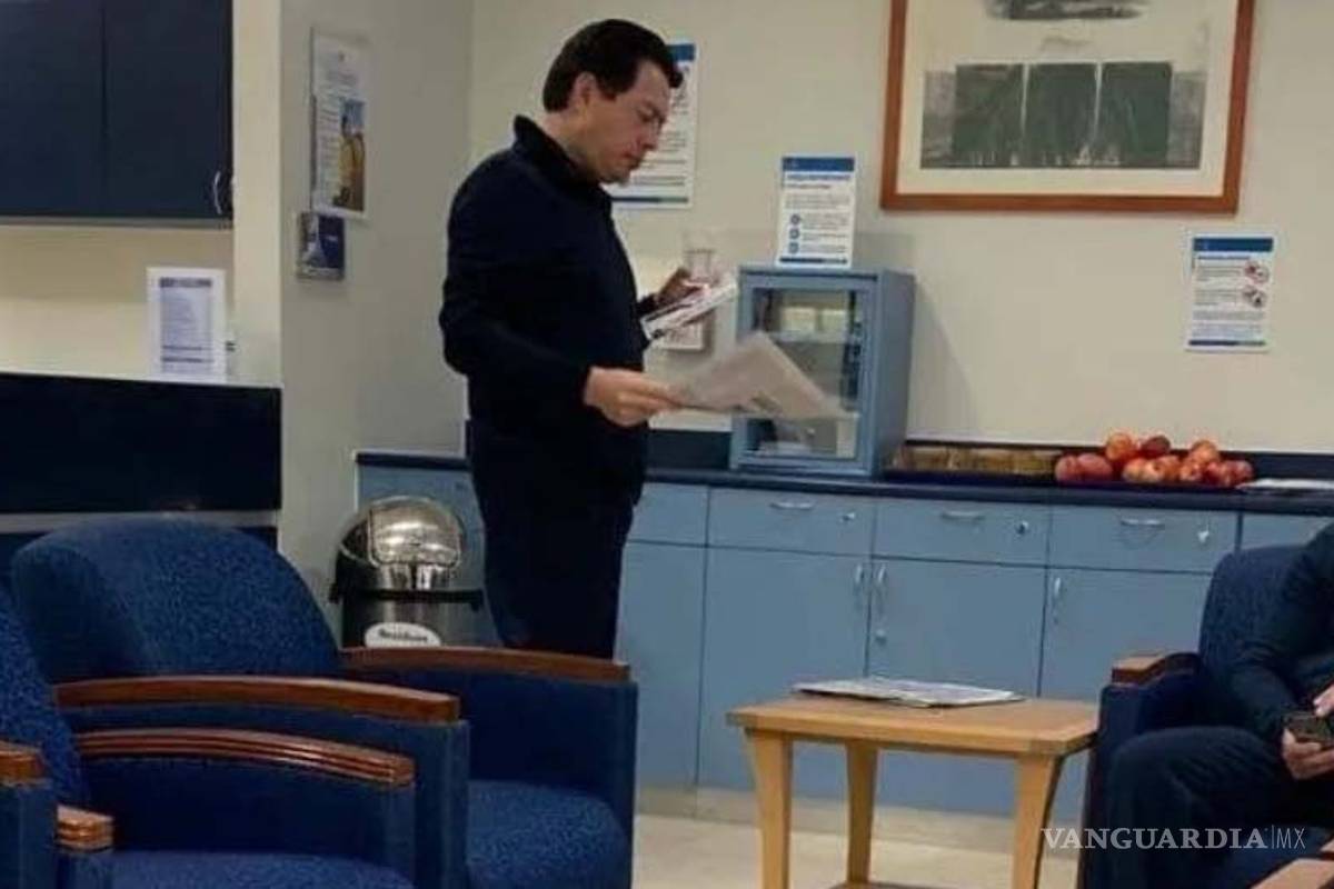 El legislador morenista Mario Delgado prefiere pagar 16 mil en examen médico que ir al ISSSTE