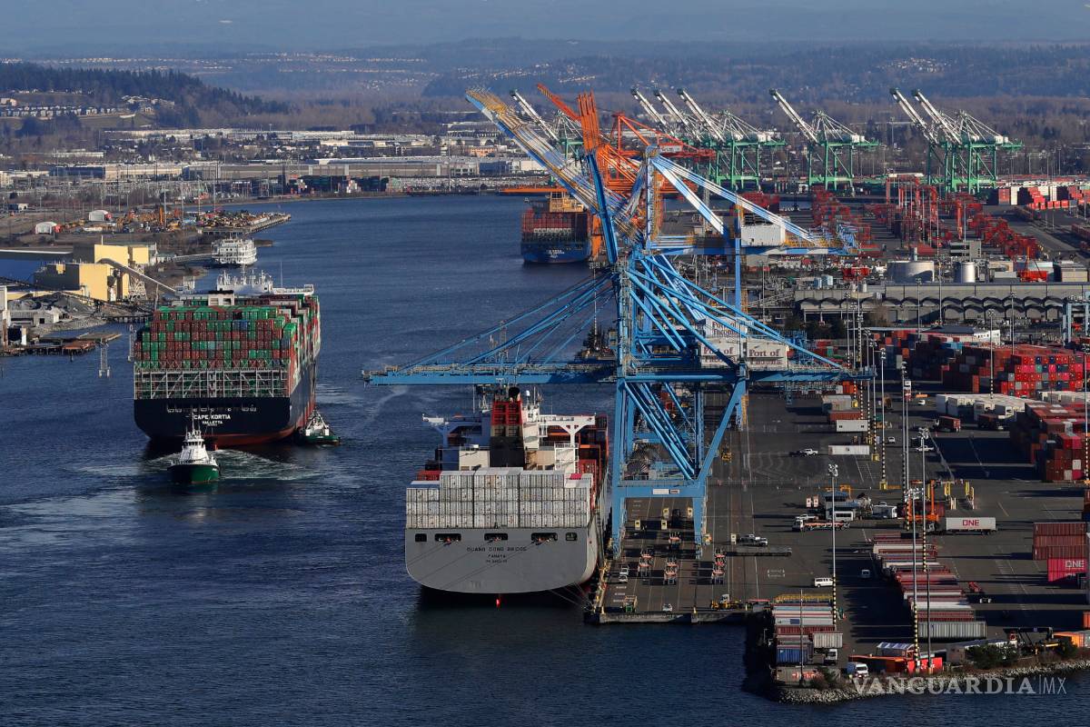 Pese a Trump, déficit comercial de EU alcanza un récord en 10 años