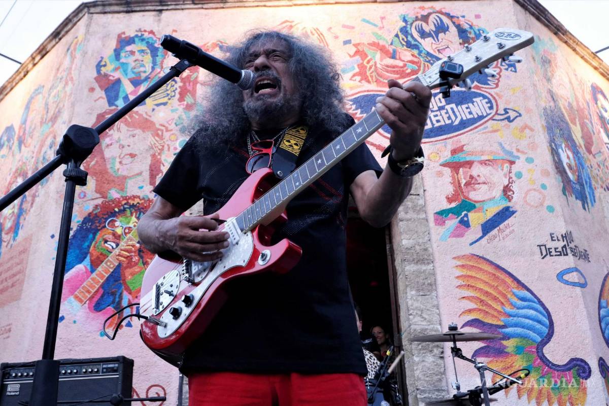 ‘Javier Bátiz trae el rock a Saltillo’: Reinaugura mural que lleva su rostro