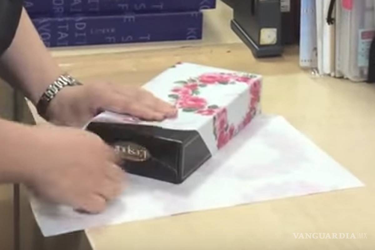 Sorprendente técnica japonesa para envolver tus regalos (VIDEO)