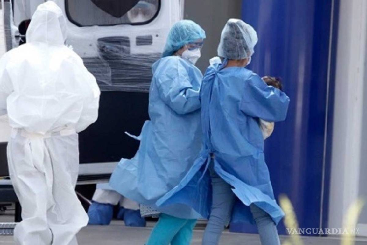 Propone diputado de Coahuila homenaje al personal médico