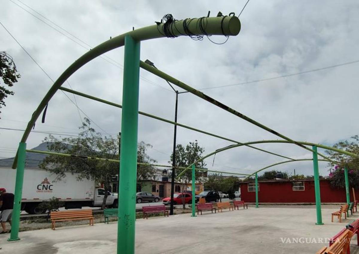 $!La obra incluye también la rehabilitación de los juegos infantiles vandalizados en la plaza contigua.