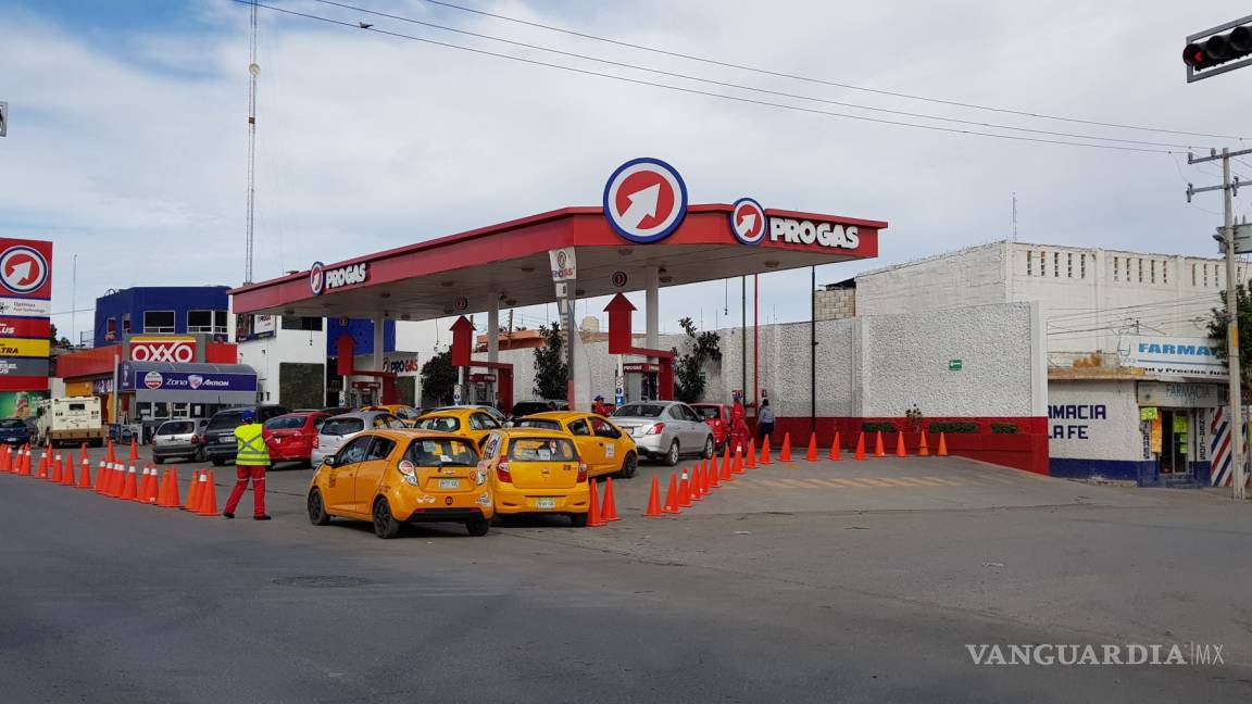 Denuncian en Torreón mala calidad de gasolina en nuevas estaciones