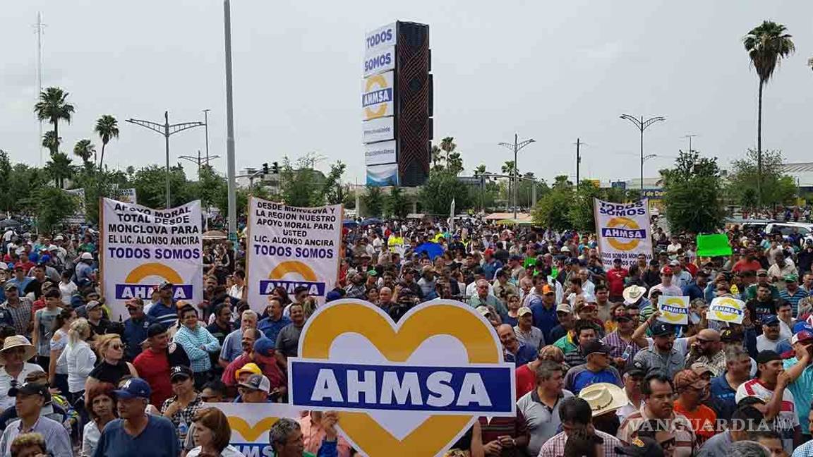 $!Marchan miles por la estabilidad de Altos Hornos de México, en Monclova
