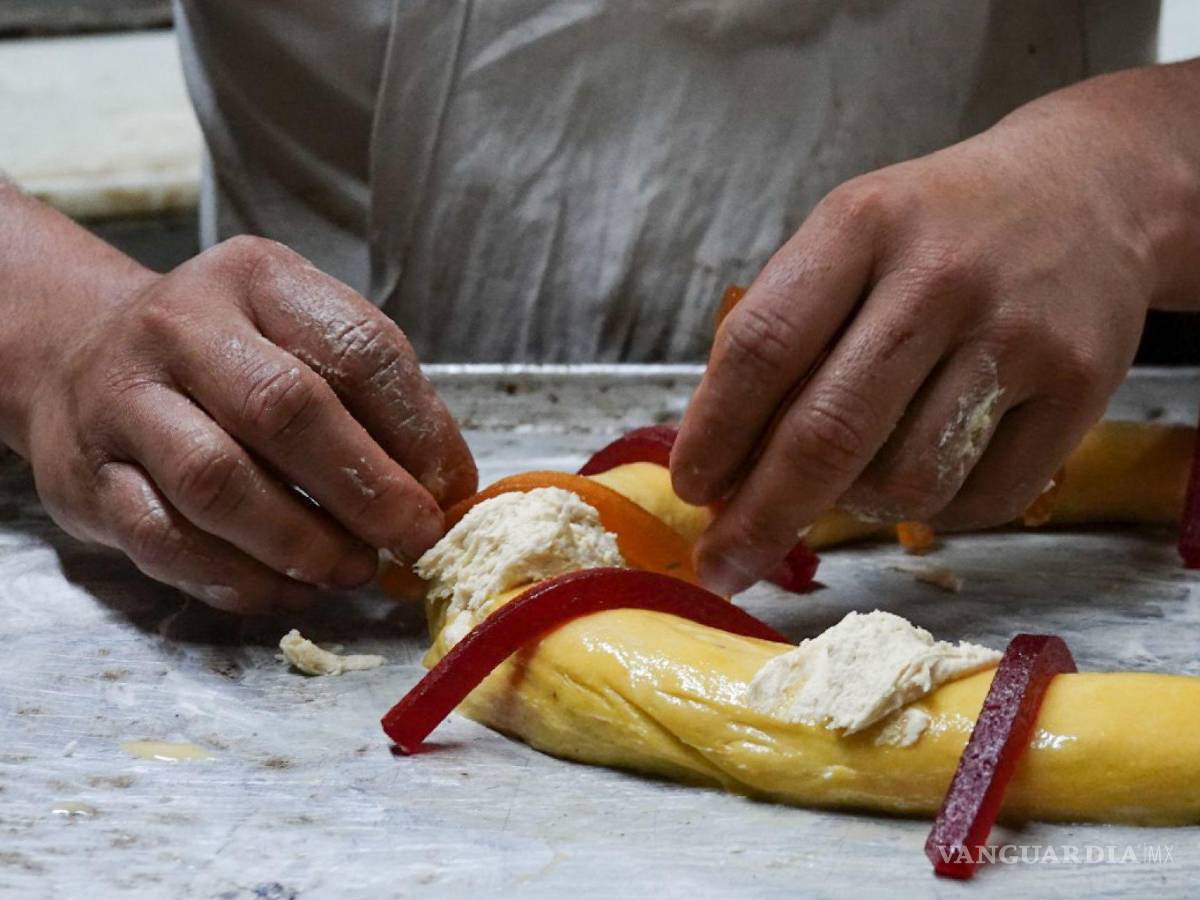 $!Si estás esperando para partir la rosca de reyes para comenzar con la dieta, esta es la receta de la tradicional rosca.