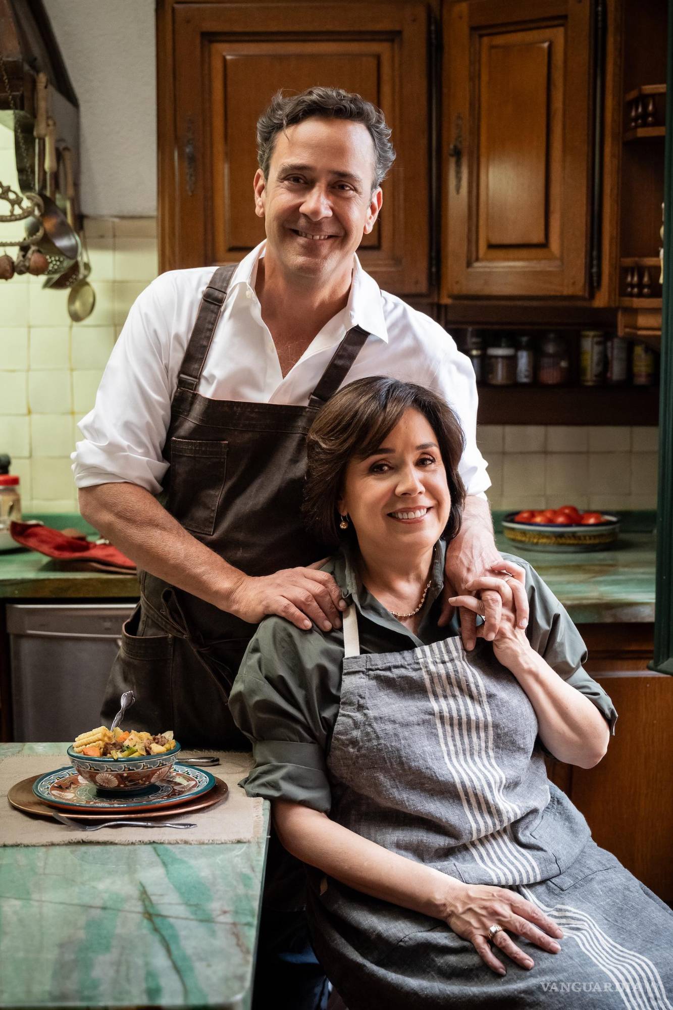 $!“Si el caldo está bien hecho, todo lo demás será bueno”, dice Juan Carlos con convicción.