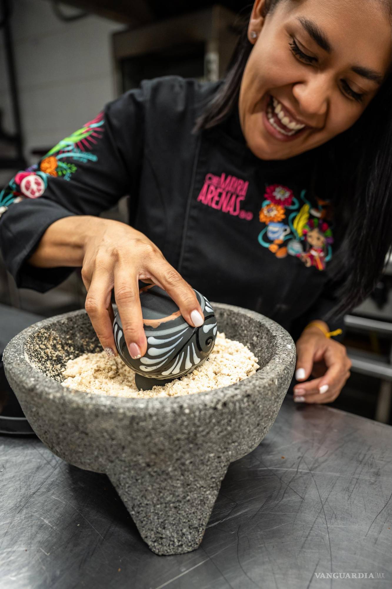 $!En cada detalle, Mayra encuentra eso algo que la hace única en su cocina.