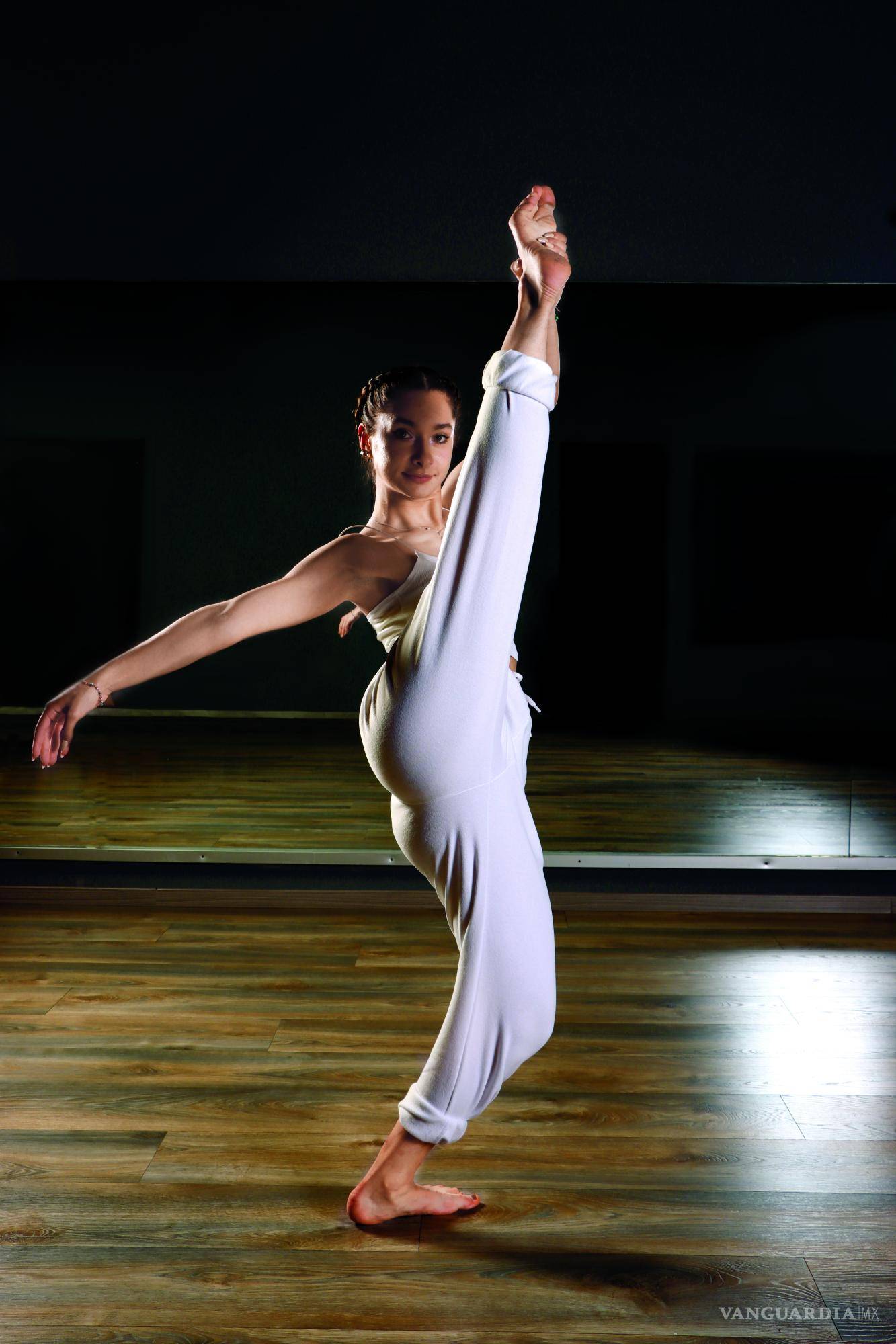 $!Su sueño a futuro es abrir su propio estudio de danza.