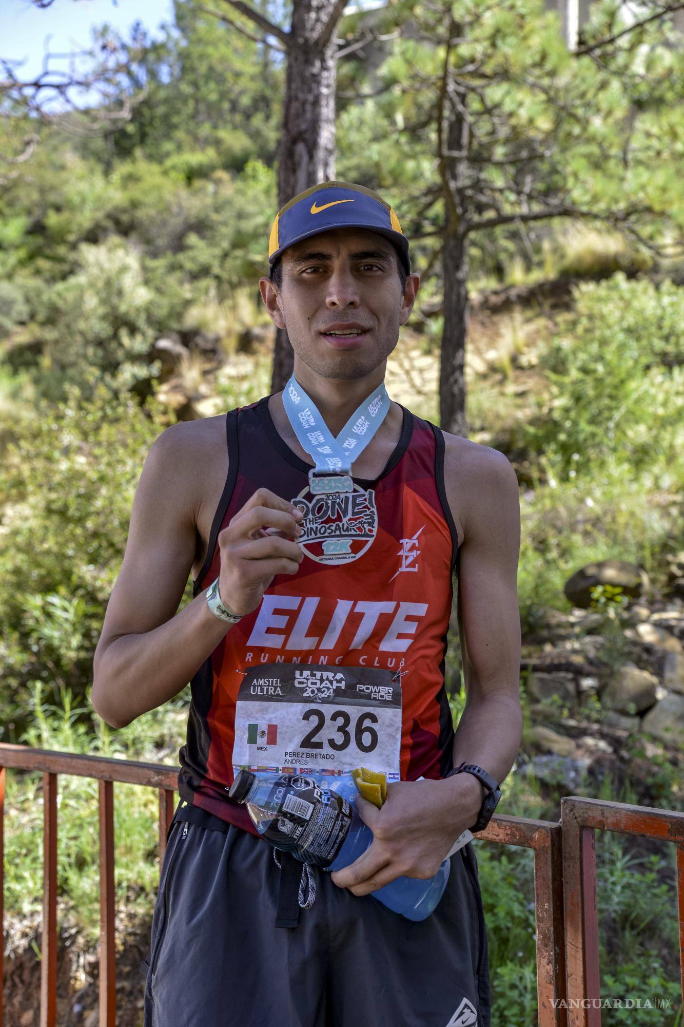 $!El originario de Torreón viajó hasta Arteaga para llevarse el primer lugar de la 12K.