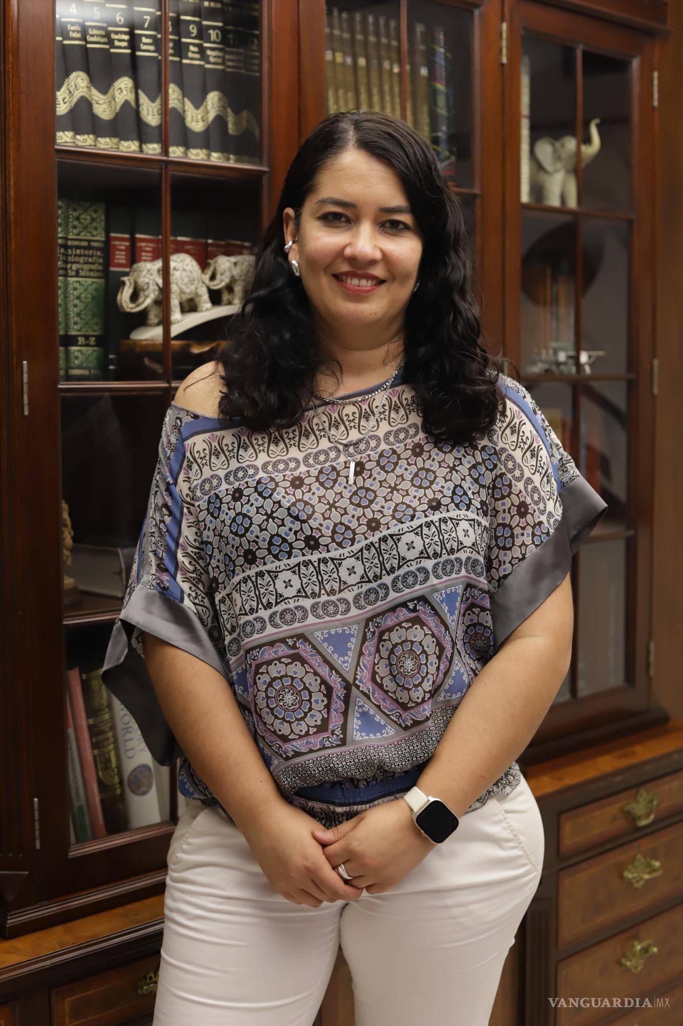 $!Saltillo, Coah. Mex. 14 mayo 2024 Entrevista con Violeta Farías, fundadora de voluntarios México y primera mujer en recibir el premio EXATec Campus Saltillo.