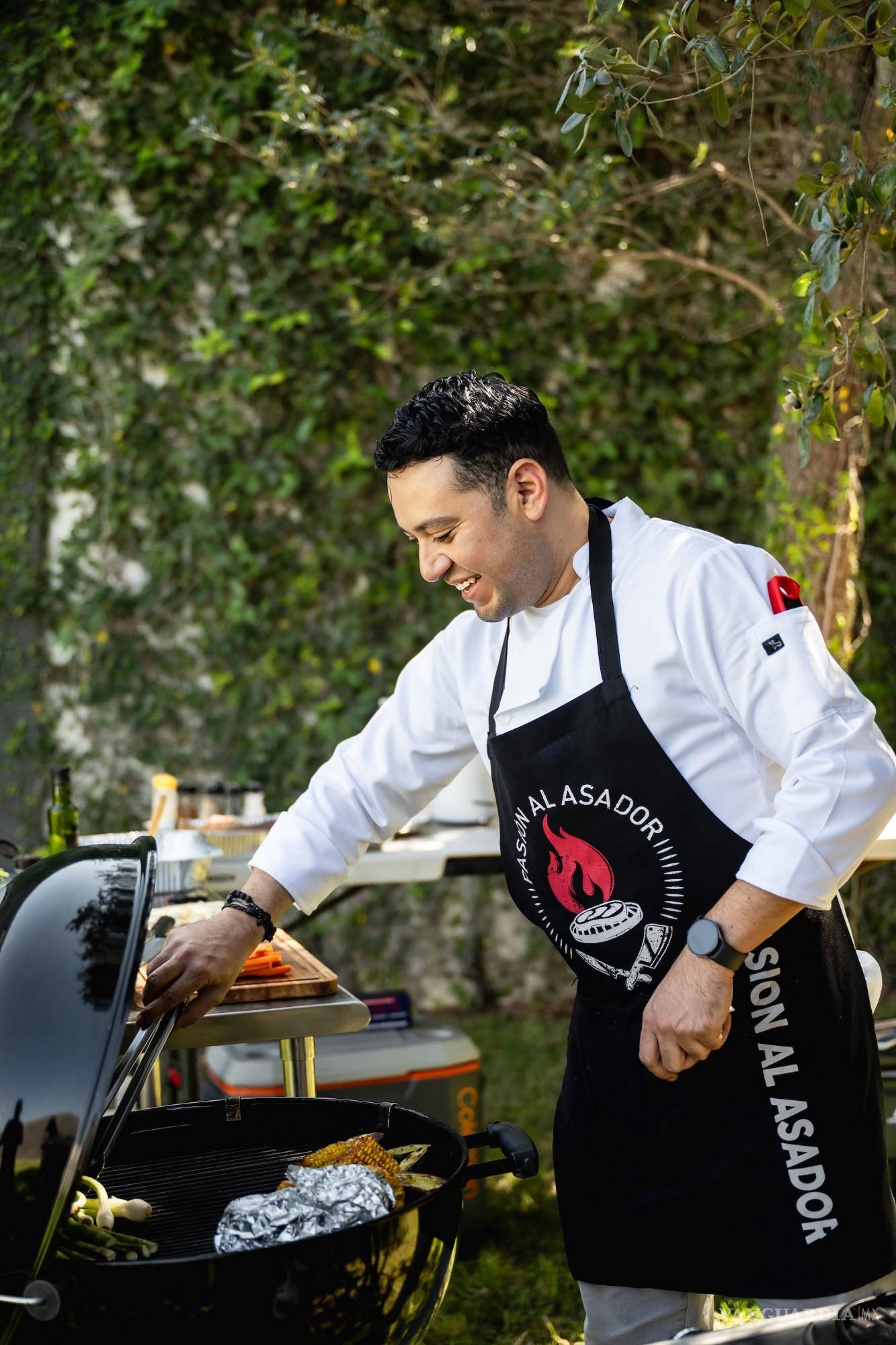 $!Las mesas plegables y su pick up son el inicio de cada experiencia itinerante.