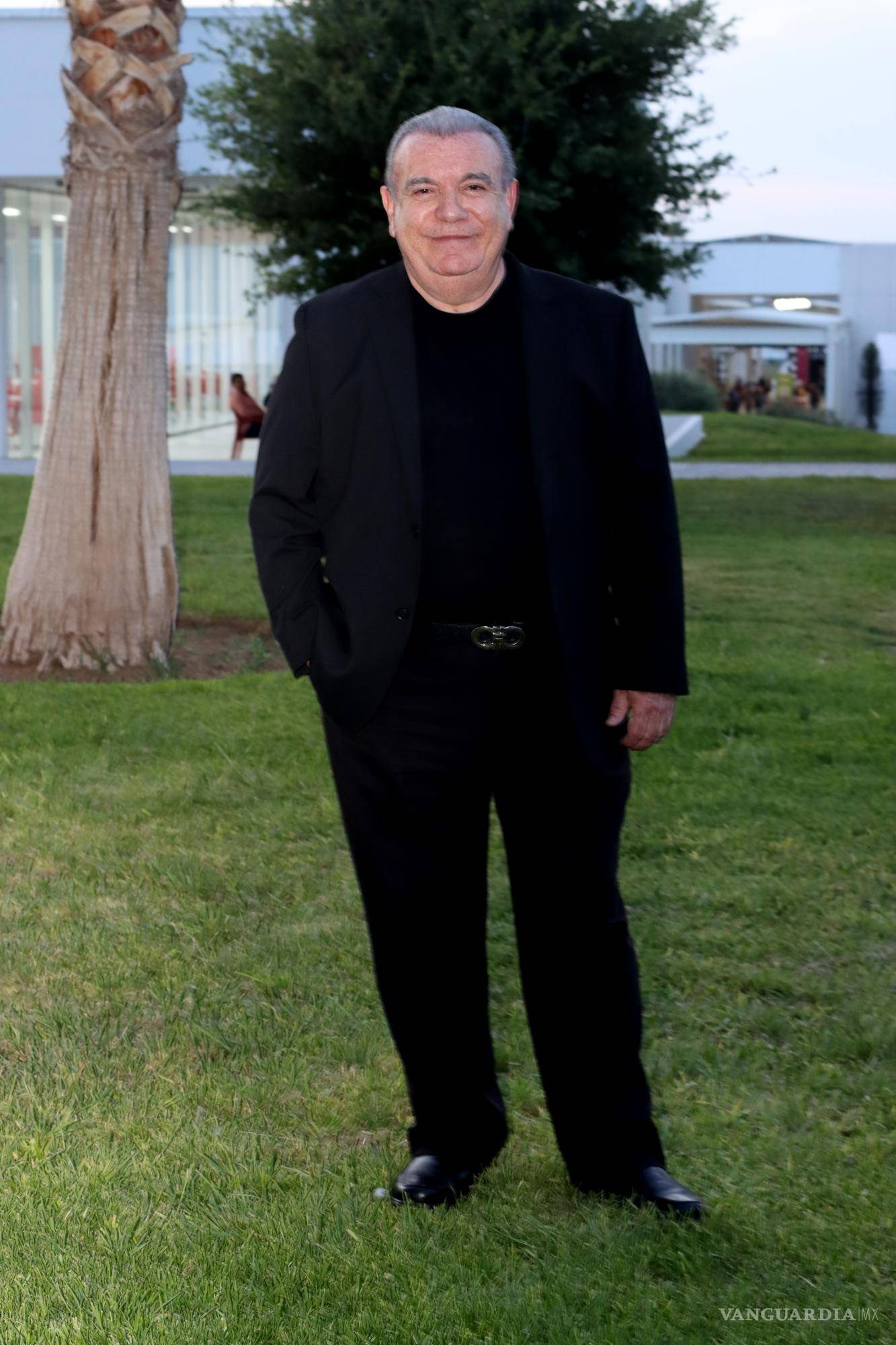 $!El fundador de Reporte Índigo, agregó que “la democracia no se mueve con el aire, se tiene que mover con difusión”.